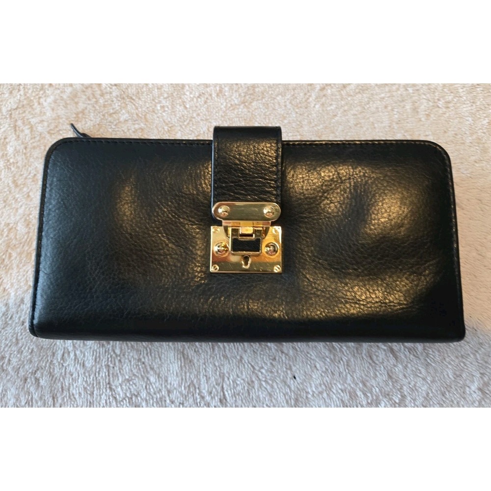 Womans Wallet Leather Black With Gold